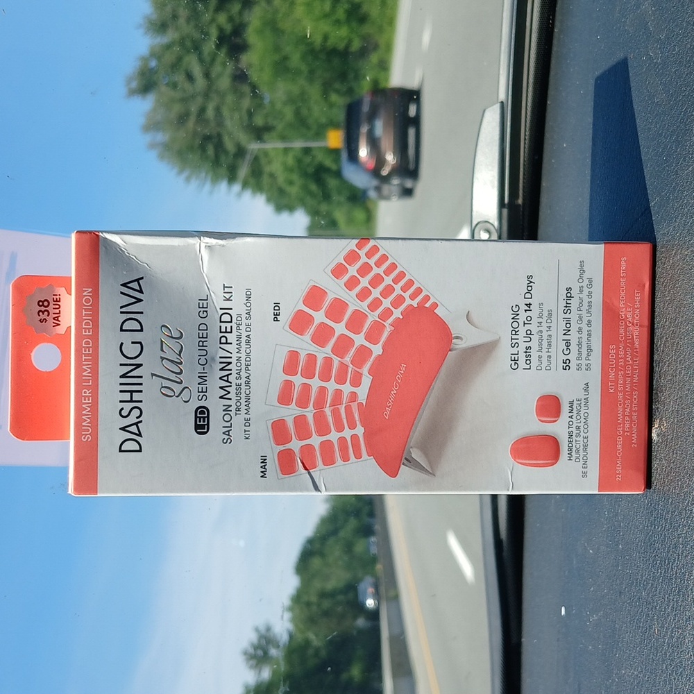 Dashing Diva The Vitamin C Glaze Mani/Pedi Kit